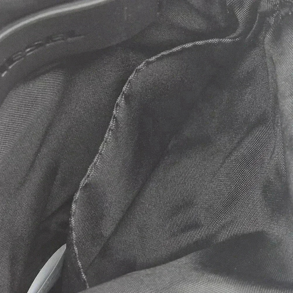 2 Diesel Black Discover Me Messenger Bag - Picture 9 of 12